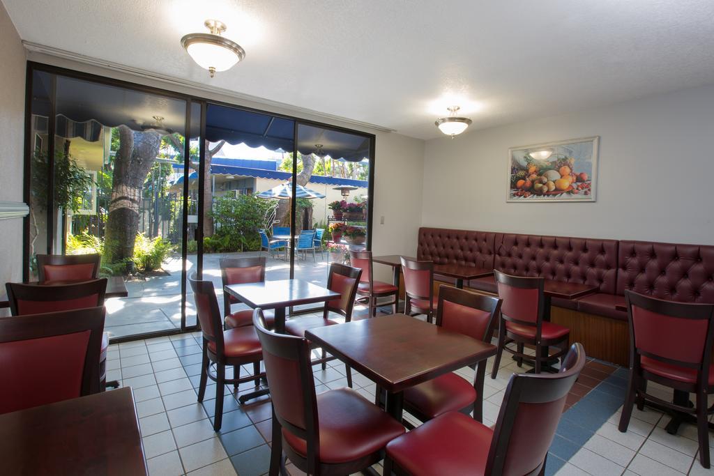 Travelodge Hotel At Lax 로스앤젤레스 외부 사진